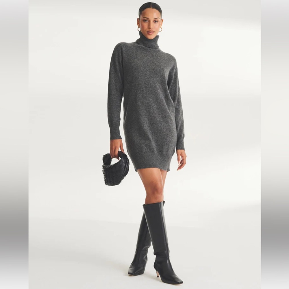 Everlane Light Gray Super Soft 100% Cashmere Knit Turtleneck Mini Dress. Sz S